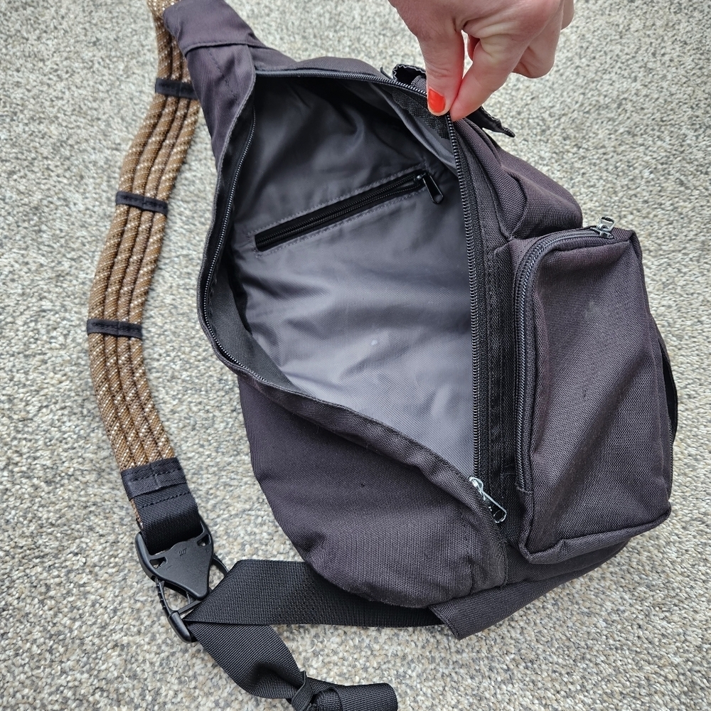 Kavu Rope Sling Bag Hiking One Shoulder Backpack Black Brown Travel Outdoor Bag - Picture 13 of 15